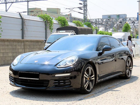 Porsche Panamera — photo 02