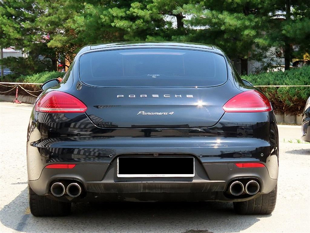 Porsche Panamera — photo 04