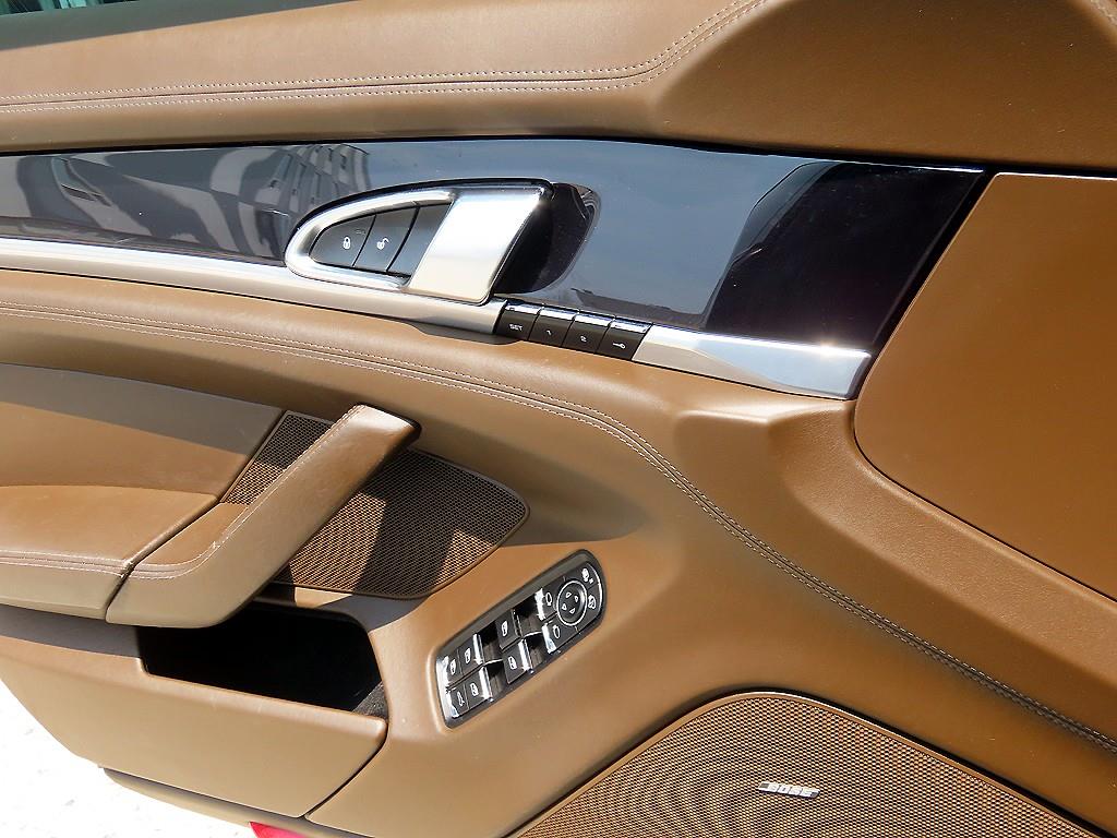 Porsche Panamera — photo 11