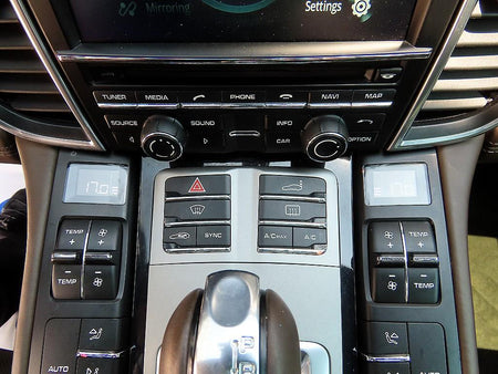 Porsche Panamera — photo 13