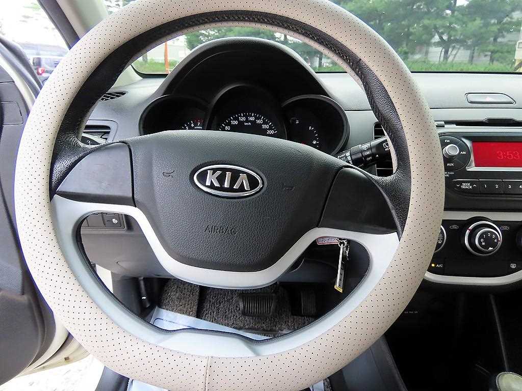 Kia Morning — photo 08