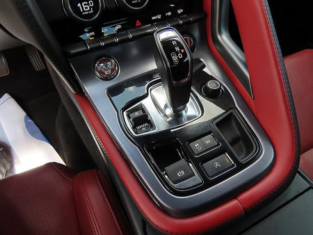 Jaguar F-TYPE — photo 09