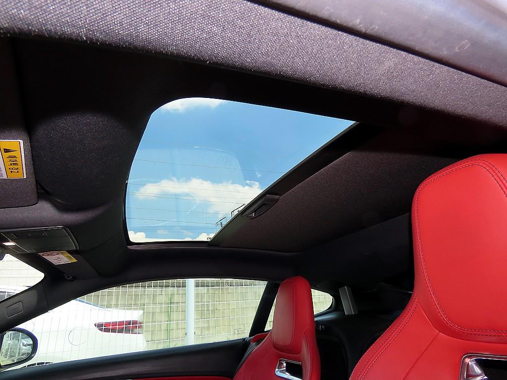 Jaguar F-TYPE — photo 14