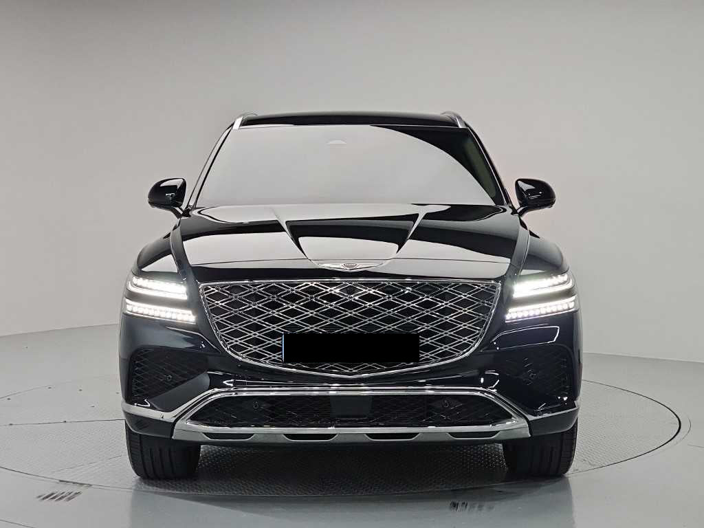 Genesis GV80 — photo 02