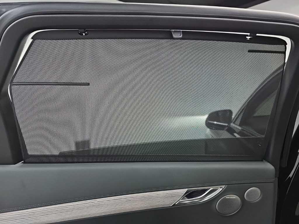 Genesis GV80 — photo 14
