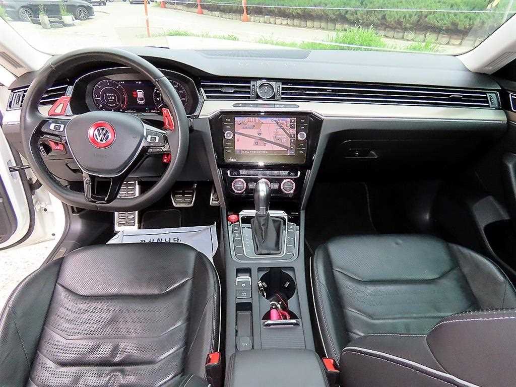 Volkswagen Arteon — photo 07