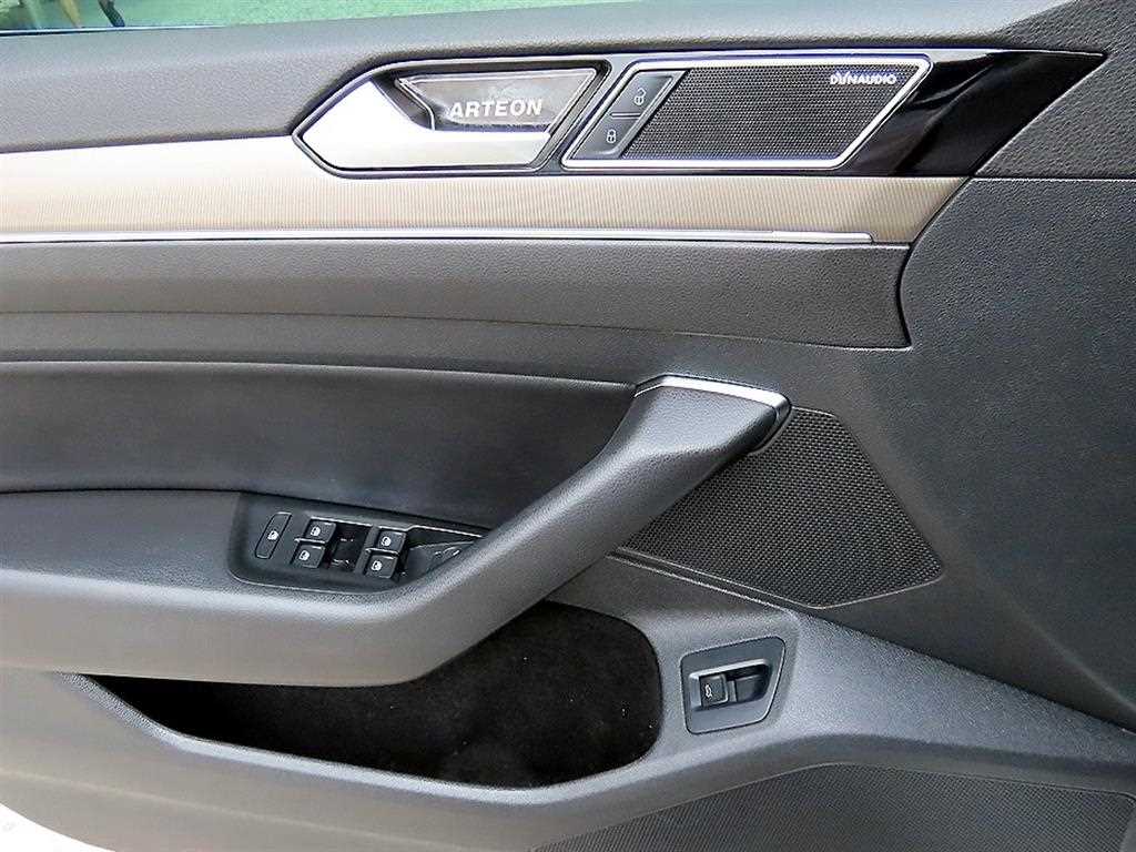 Volkswagen Arteon — photo 12