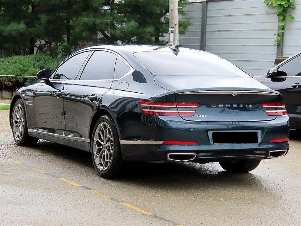Genesis G80 — photo 03