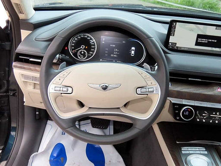 Genesis G80 — photo 08