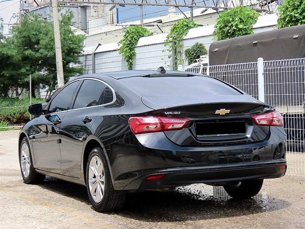 CHEVROLET Malibu — photo 03