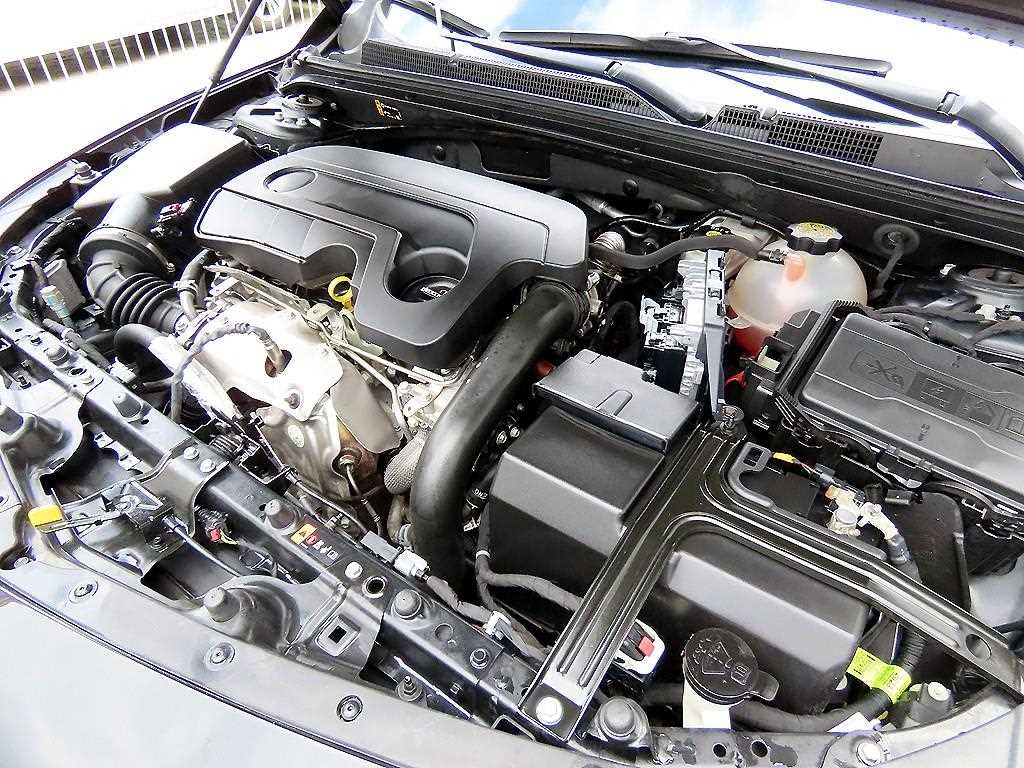 CHEVROLET Malibu — photo 19