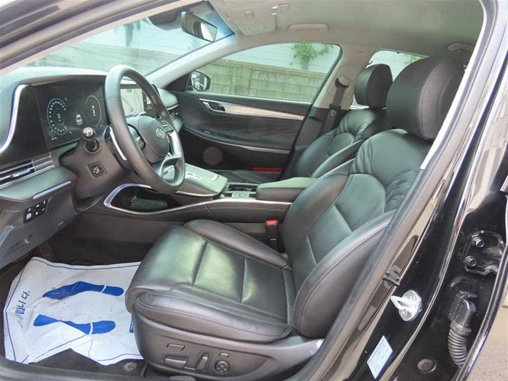 Hyundai Grandeur — photo 05