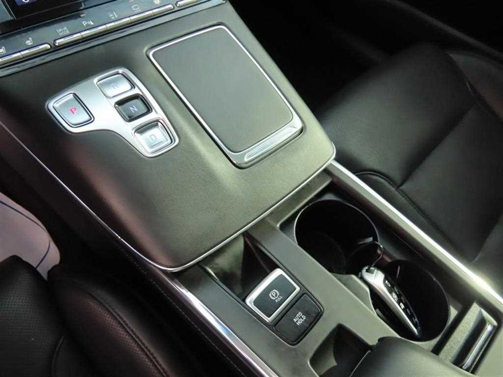 Hyundai Grandeur — photo 14