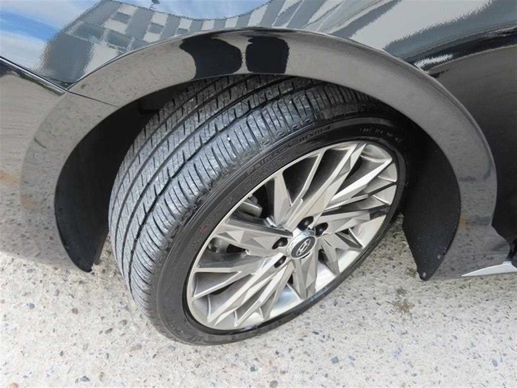 Hyundai Grandeur — photo 18