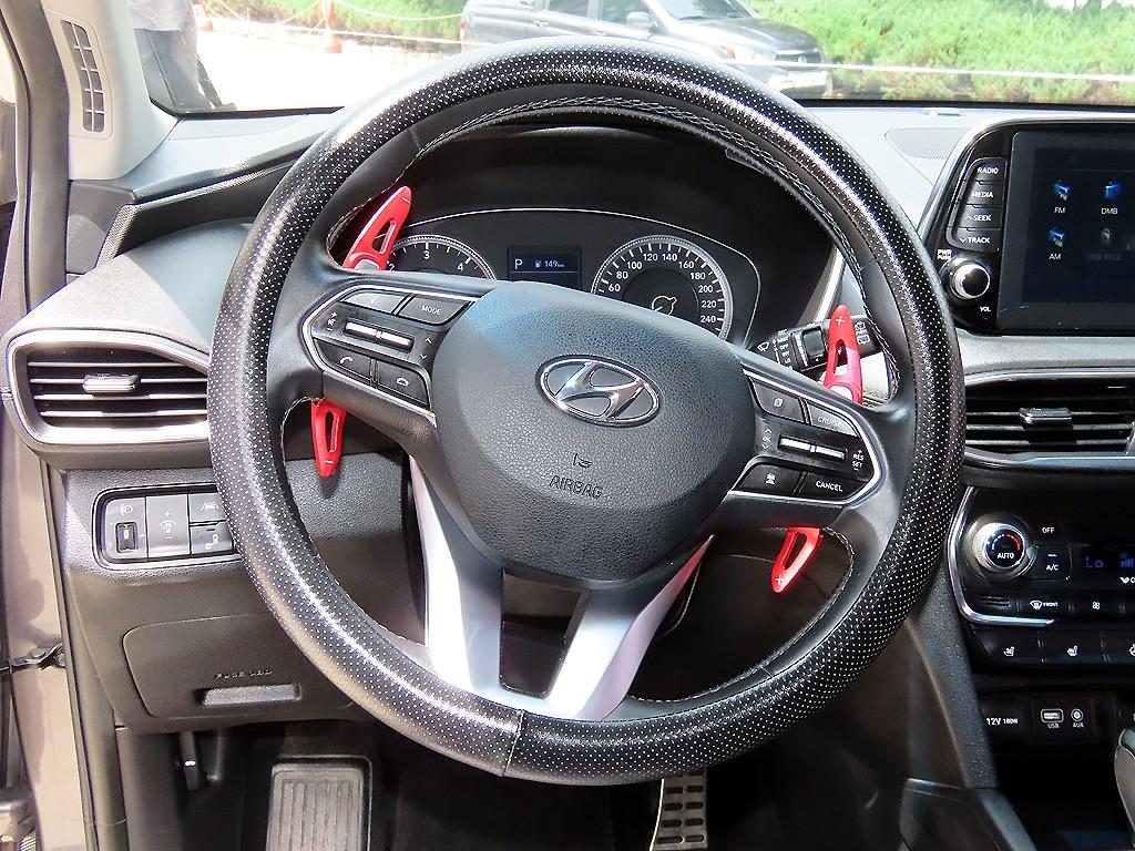 Hyundai Santafe — photo 08