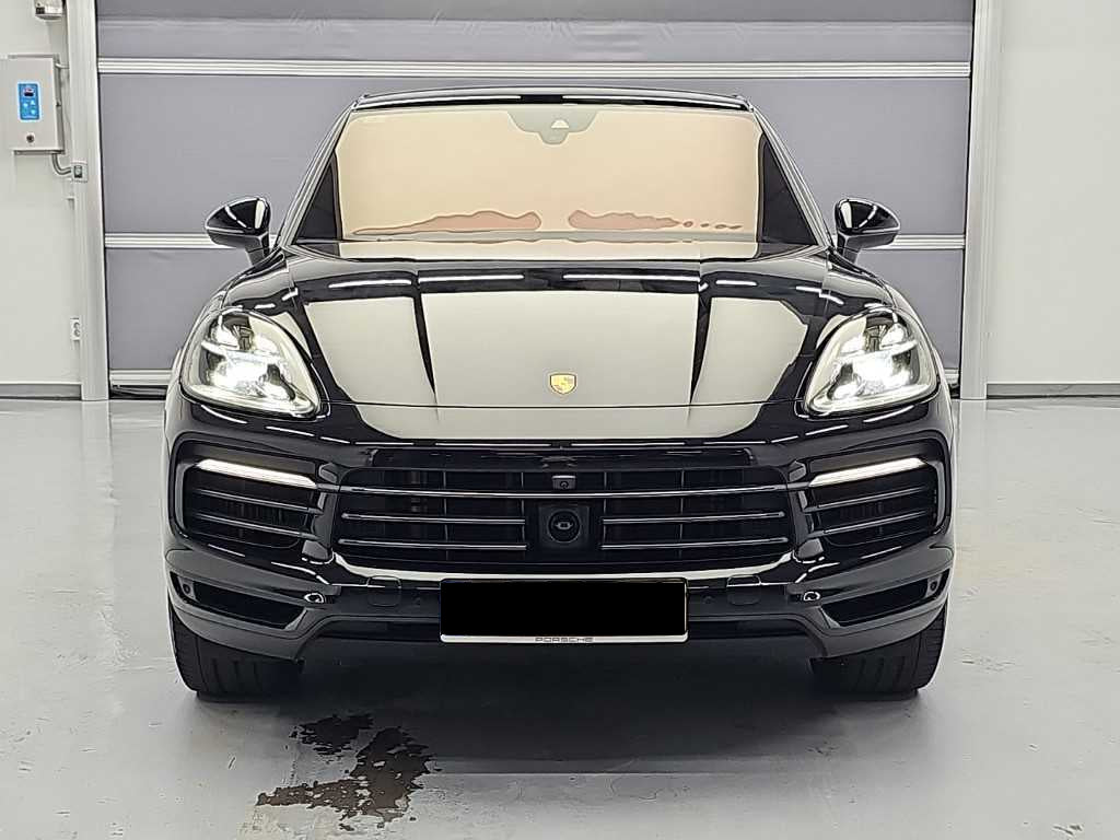 Porsche Cayenne — photo 02