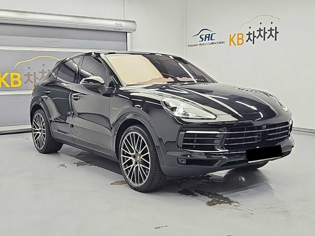 Porsche Cayenne — photo 04