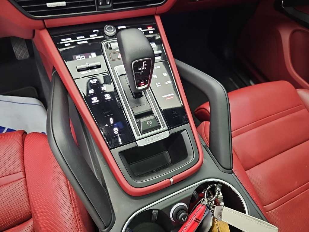 Porsche Cayenne — photo 08