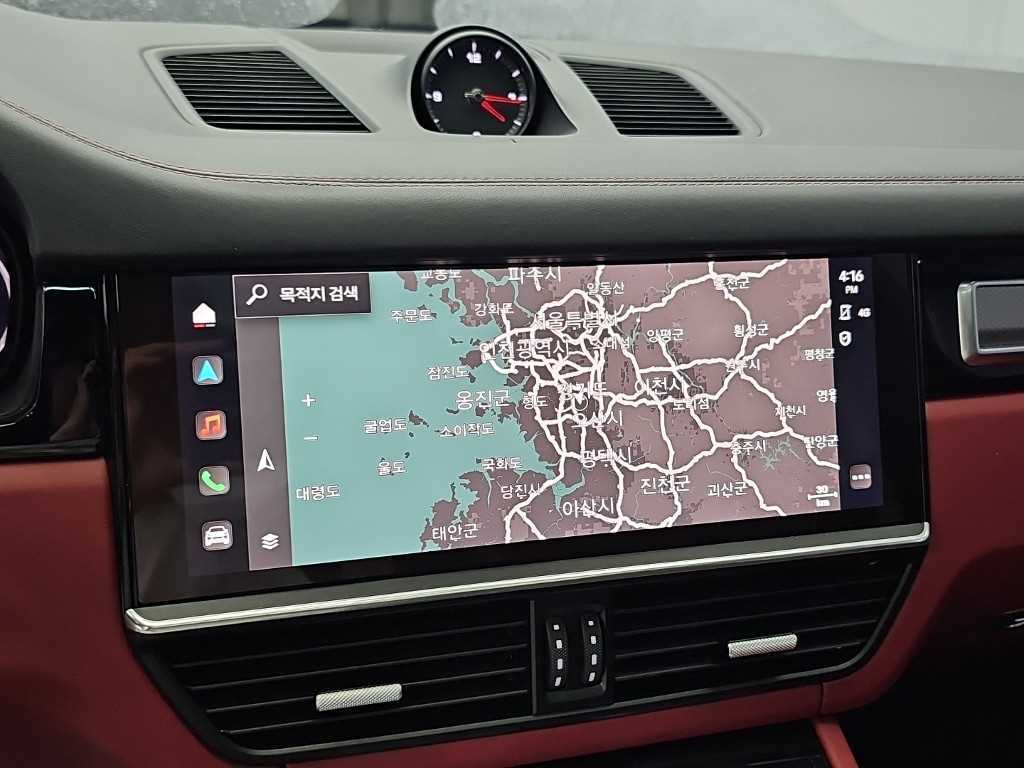 Porsche Cayenne — photo 15