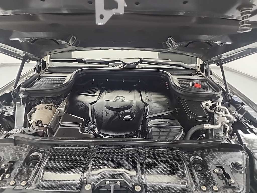 Mercedes-Benz GLS-Class — photo 05