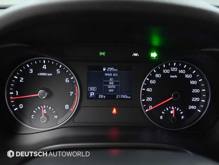 Kia K3 — photo 08