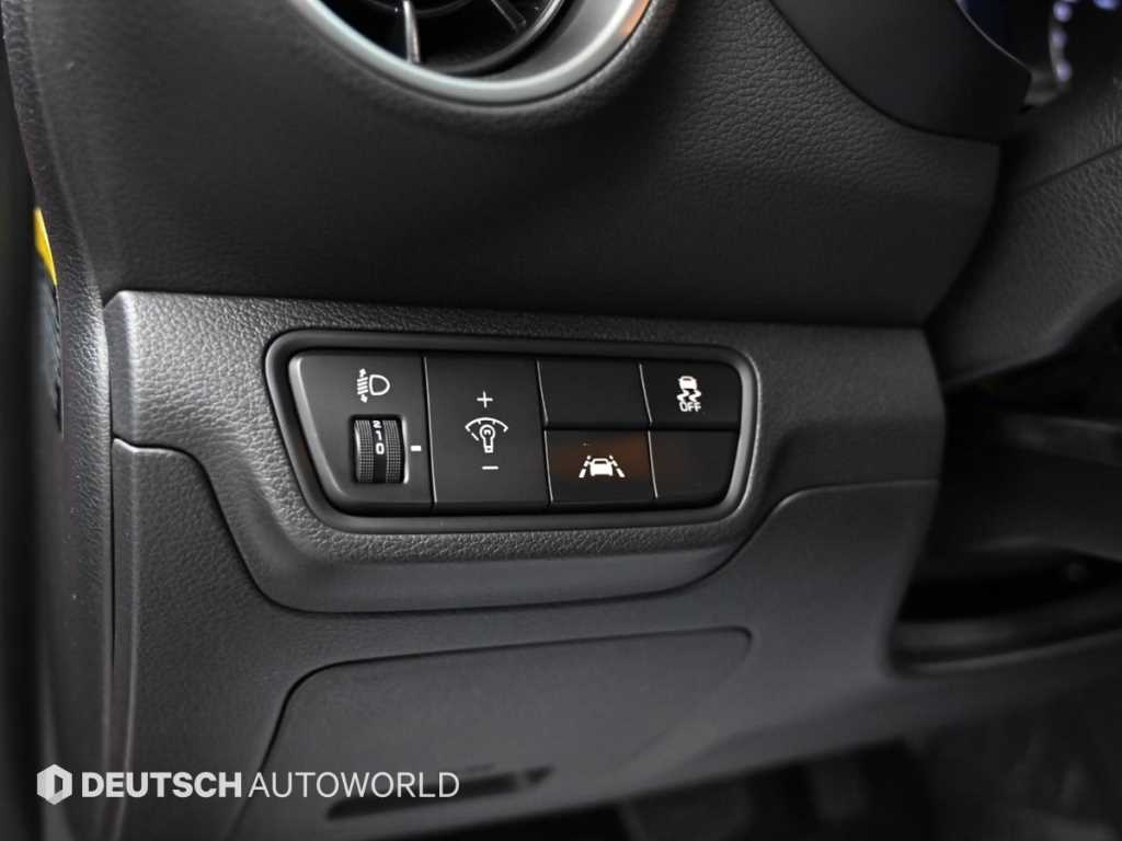 Kia K3 — photo 17