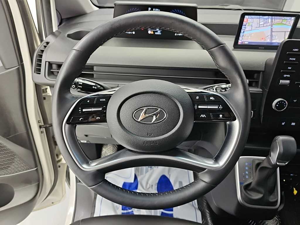 Hyundai Staria — photo 09