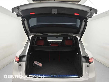 Porsche Cayenne — photo 05