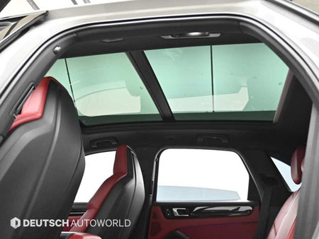 Porsche Cayenne — photo 11