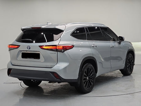 Toyota Highlander — photo 04