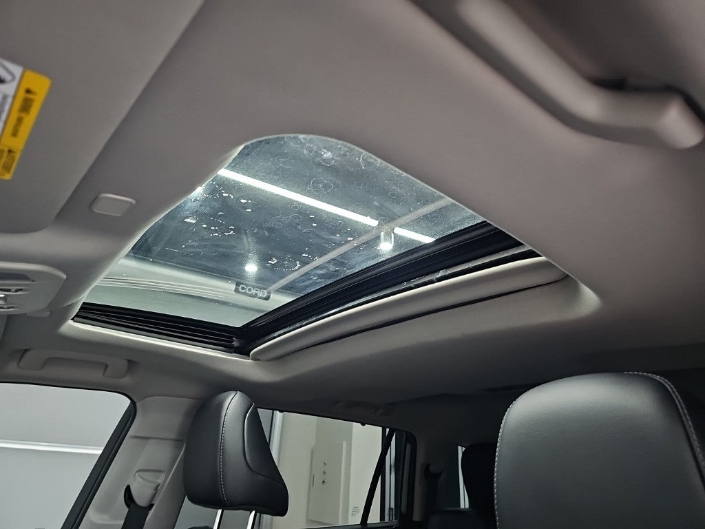 Toyota Highlander — photo 15