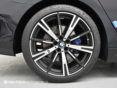 BMW 5-Series — photo 05