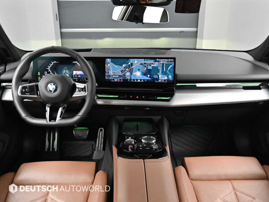 BMW 5-Series — photo 07