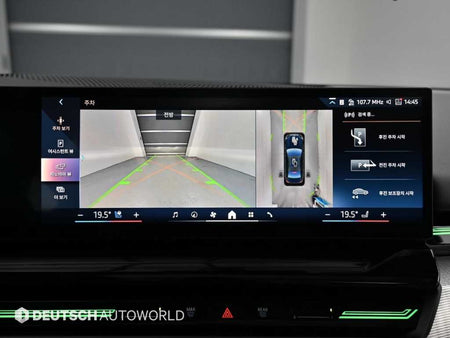 BMW 5-Series — photo 15