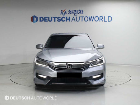 Honda Accord — photo 03