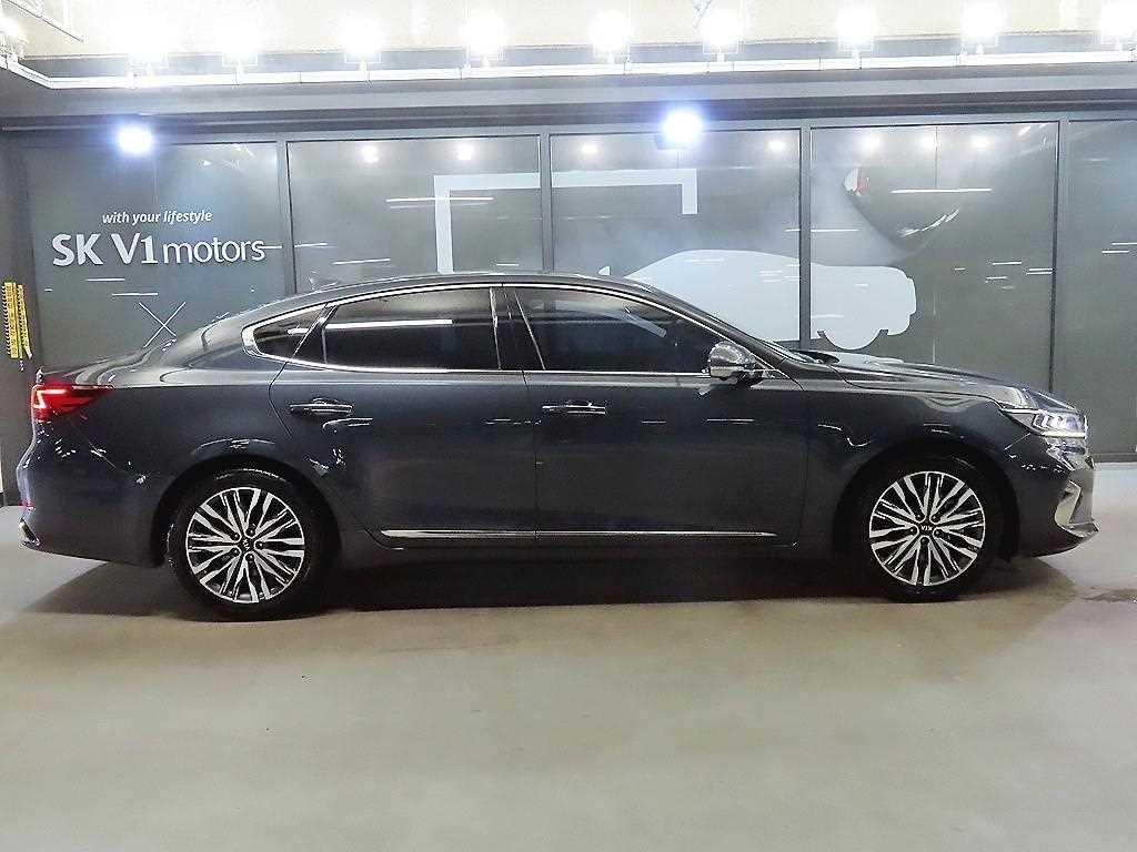 Kia K7 — photo 03