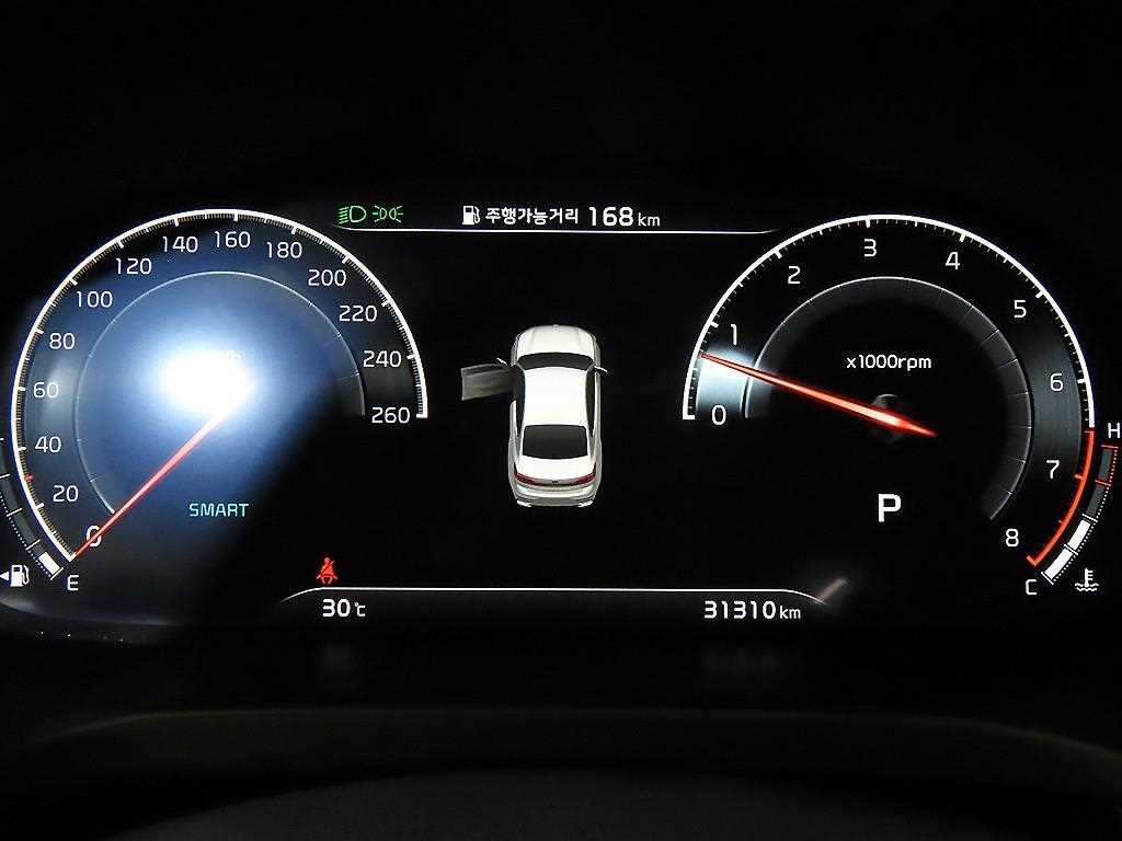 Kia K7 — photo 09