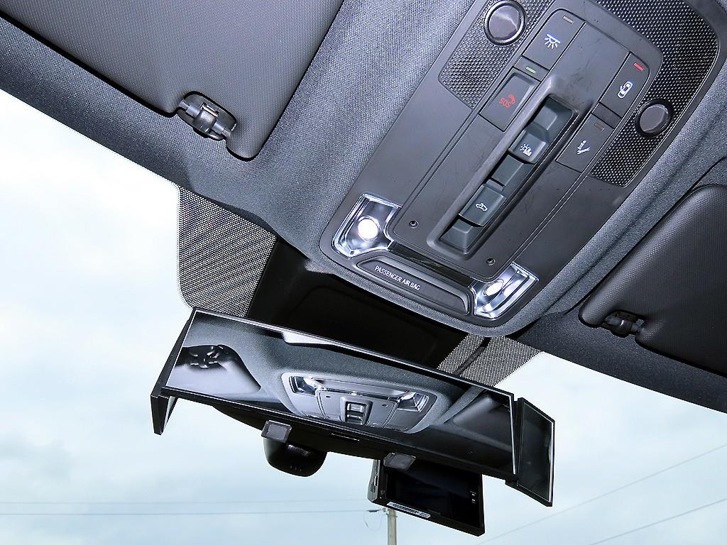 Audi Q3 — photo 14