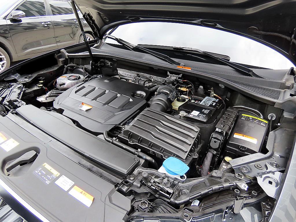 Audi Q3 — photo 19