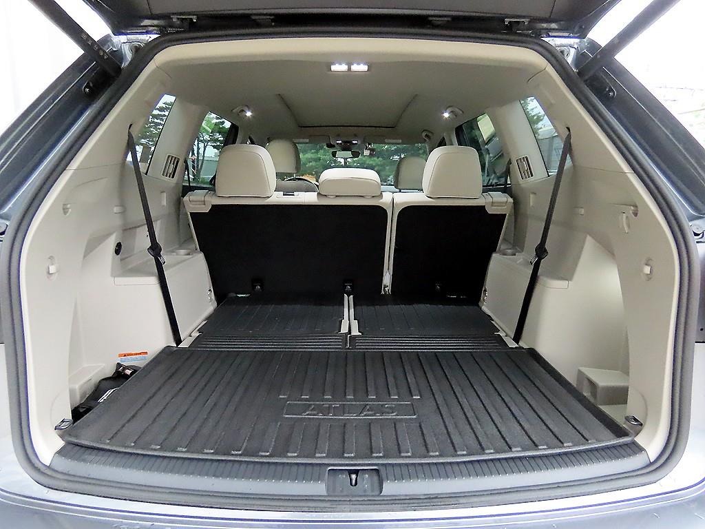 Volkswagen Atlas — photo 17
