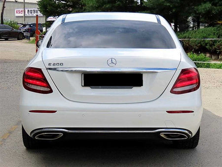 Mercedes-Benz E-Class — photo 04