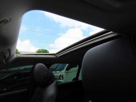 Mercedes-Benz E-Class — photo 17
