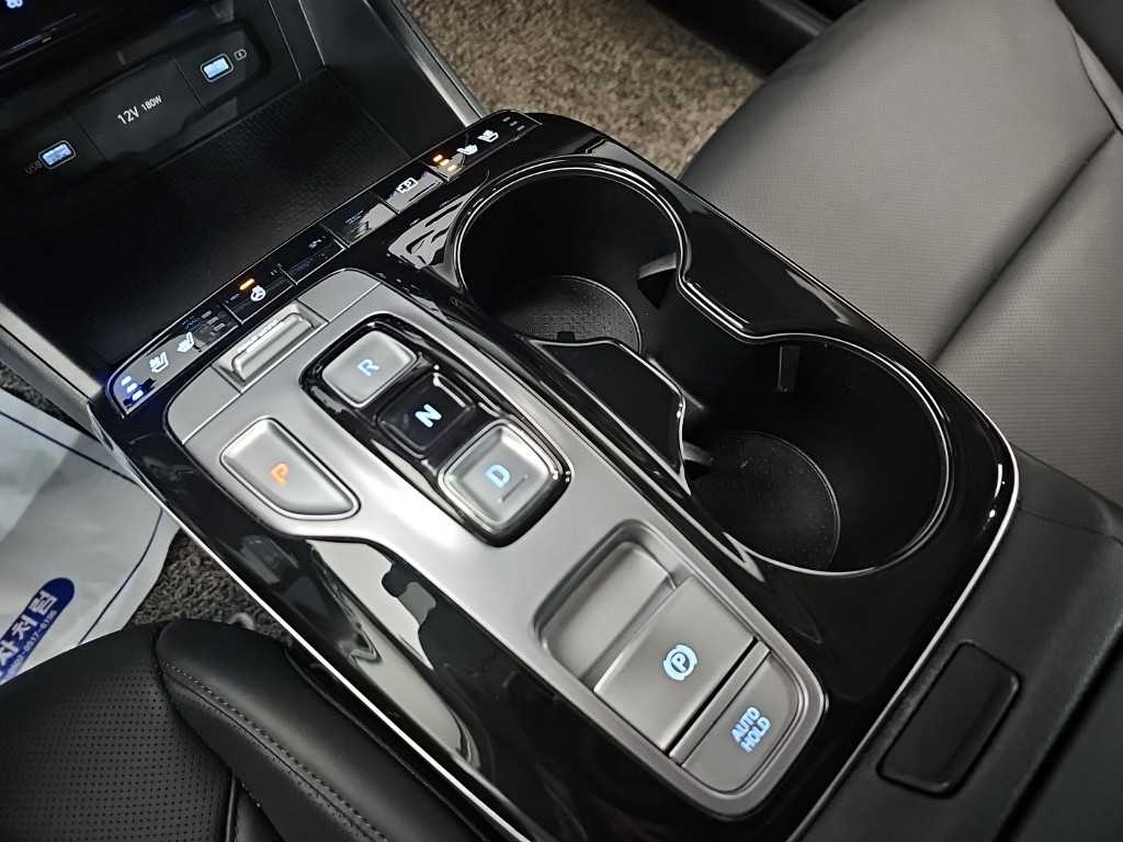 Hyundai Tucson — photo 08