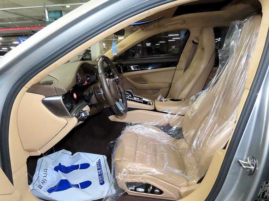 Porsche Panamera — photo 06