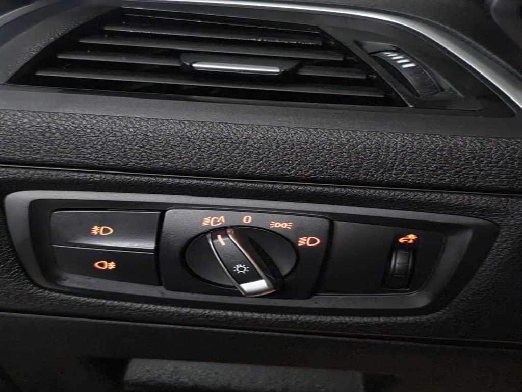 BMW 1-Series — photo 15