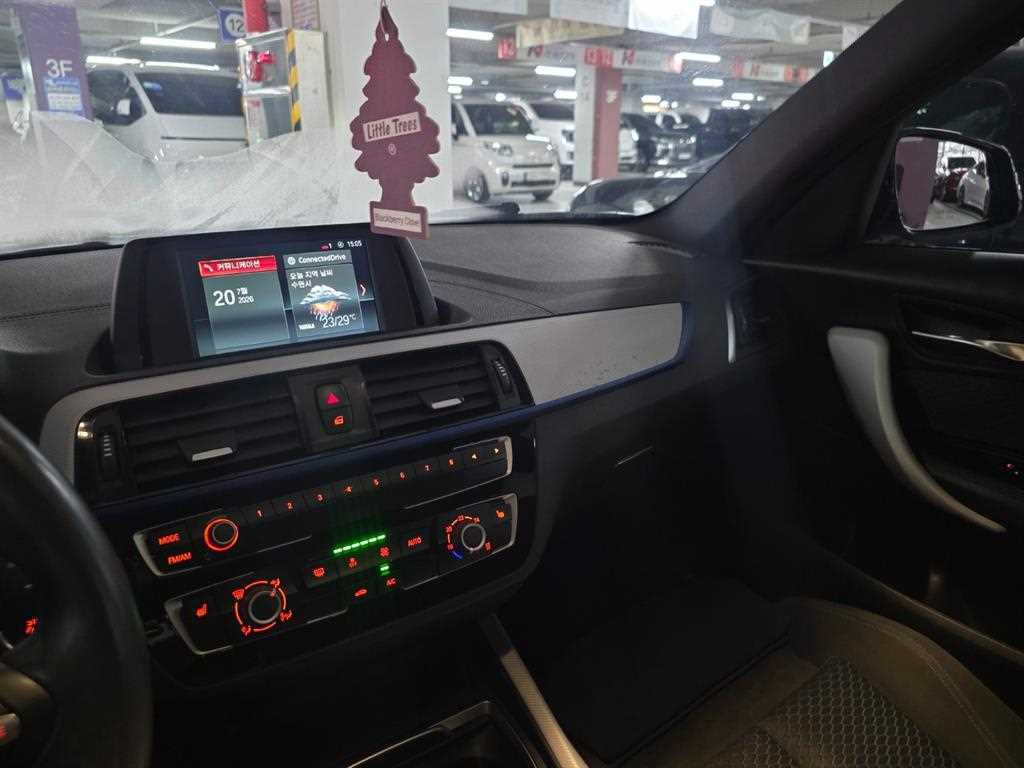 BMW 1-Series — photo 20