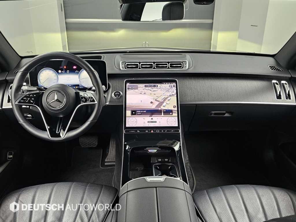 Mercedes-Benz S-Class — photo 07
