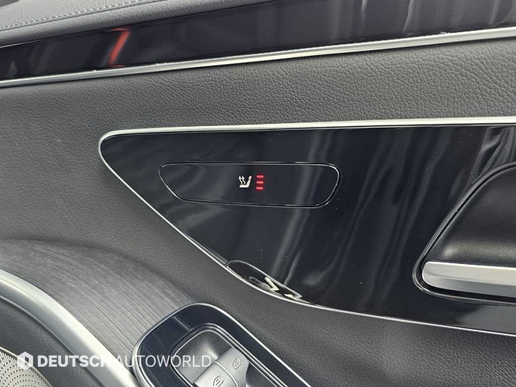 Mercedes-Benz S-Class — photo 16