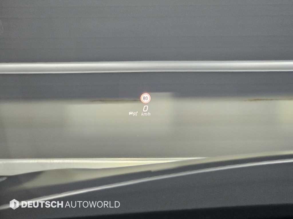 Mercedes-Benz S-Class — photo 17
