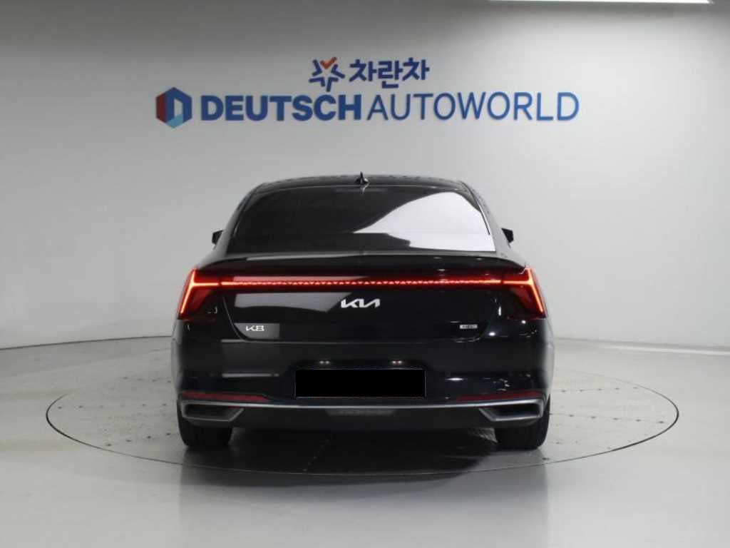 Kia K8 — photo 04